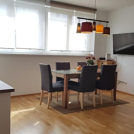 Moderne Maisonette Mit Terrasse Wien Eksteriør bilde