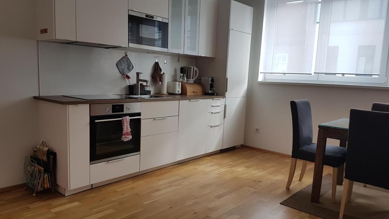 Moderne Maisonette Mit Terrasse Wien Eksteriør bilde